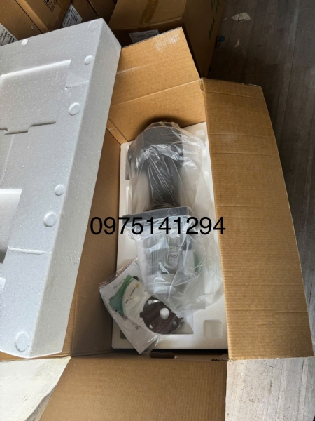 bep-au-4-hong-co-lo-nuong-inoksan-ino-7kg23s